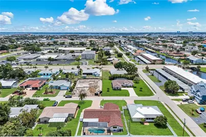 4548 SE 11th Pl, Cape Coral, FL 33904 - Photo 44