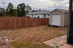 1154 Damen St E, Lehigh Acres, FL 33974 - Photo 12