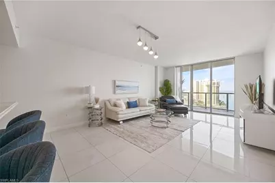 3000 Oasis Grand Blvd #1705, Fort Myers, FL 33916 - Photo 4