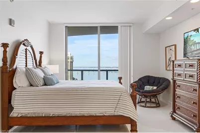 3000 Oasis Grand Blvd #1705, Fort Myers, FL 33916 - Photo 8