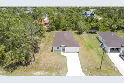 3306 56th St W, Lehigh Acres, FL 33971 - Photo 2