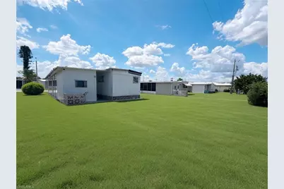 514 Blossom Ct, North Fort Myers, FL 33917 - Photo 14