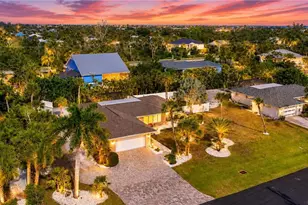 9428 Moonlight Dr, Sanibel, FL 33957 - Photo 40