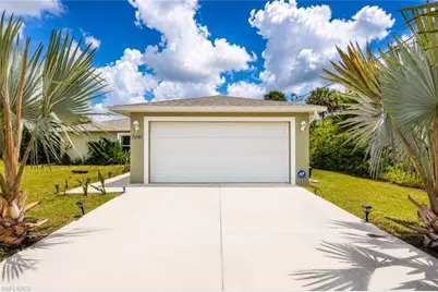 3061 NW Beechwood Cir, Labelle, FL 33935 - Photo 2