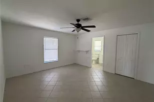 1424 NE 13th Pl, Cape Coral, FL 33909 - Photo 12