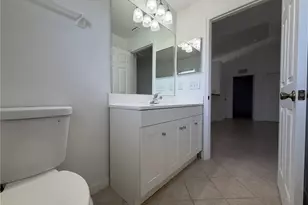 1424 NE 13th Pl, Cape Coral, FL 33909 - Photo 24