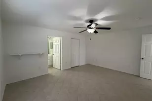 1424 NE 13th Pl, Cape Coral, FL 33909 - Photo 14