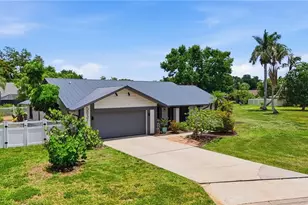 5837 Tallowood Cir, Fort Myers, FL 33919 - Photo 1