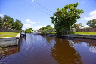 1012 Wyomi Dr, Fort Myers, FL 33919 - Photo 36
