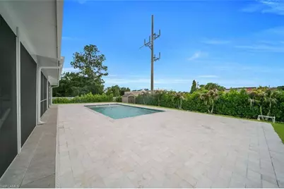 60 Floyd Ave S, Lehigh Acres, FL 33976 - Photo 30
