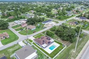 60 Floyd Ave S, Lehigh Acres, FL 33976 - Photo 34