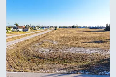 4002 NW 22nd St, Cape Coral, FL 33993 - Photo 22