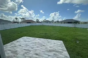 1518 NE 43rd Ln, Cape Coral, FL 33909 - Photo 20