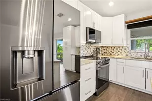 1710 SW 23rd Ct, Cape Coral, FL 33991 - Photo 6