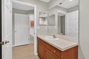 1333 SE 8th Ave, Cape Coral, FL 33990 - Photo 16