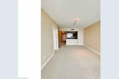 3000 Oasis Grand Blvd #2206, Fort Myers, FL 33916 - Photo 8
