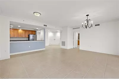 2090 W First St #810, Fort Myers, FL 33901 - Photo 4