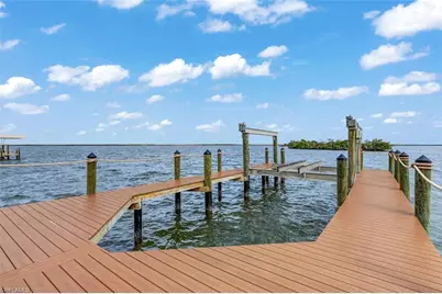 15 Bayview Blvd, Fort Myers Beach, FL 33931 - Photo 4