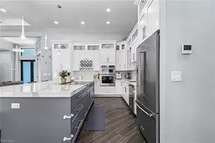 8800 Woodgate Manor Ct, Fort Myers, FL 33908 - Photo 10
