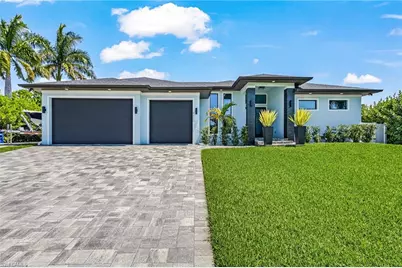 8800 Woodgate Manor Ct, Fort Myers, FL 33908 - Photo 1