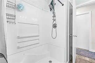 3018 SE 17th Pl, Cape Coral, FL 33904 - Photo 14