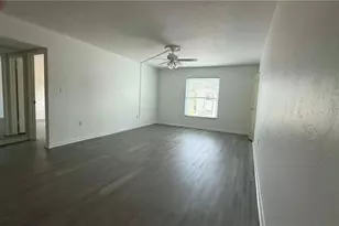 2828 Jackson St, Fort Myers, FL 33901 - Photo 4