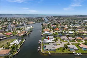 105 SW 52nd St, Cape Coral, FL 33914 - Photo 4