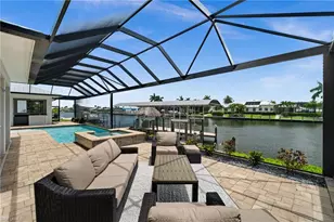 105 SW 52nd St, Cape Coral, FL 33914 - Photo 32