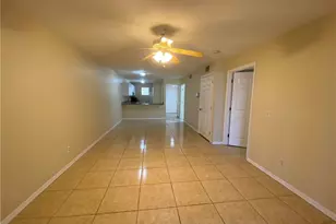 3806 SW 7th Pl, Cape Coral, FL 33914 - Photo 4