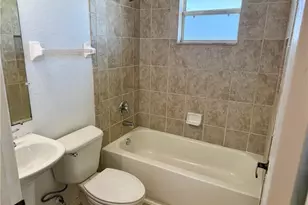 544 SE 7th St, Cape Coral, FL 33990 - Photo 12