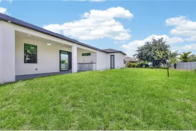 1312 NE 5th Ave, Cape Coral, FL 33909 - Photo 32