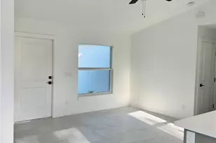 807 Monroe Ave, Lehigh Acres, FL 33972 - Photo 6