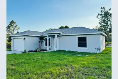 807 Monroe Ave, Lehigh Acres, FL 33972 - Photo 12