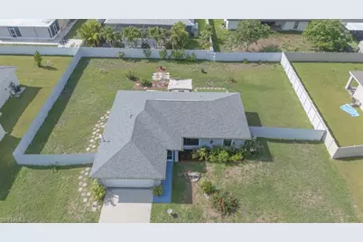 520 Wilmington Pkwy, Cape Coral, FL 33993 - Photo 14