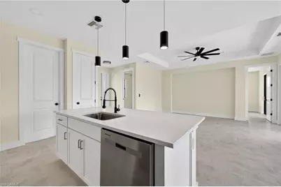 817 NW 38th Pl, Cape Coral, FL 33993 - Photo 14