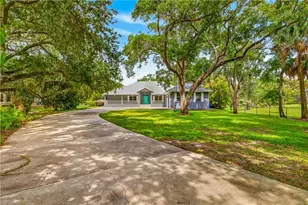 4701 Lone Pine Ct, Fort Myers, FL 33905 - Photo 1