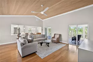 928 Pepper Tree Pl, Sanibel, FL 33957 - Photo 4