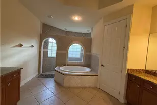 217 NE 21st Pl, Cape Coral, FL 33909 - Photo 6