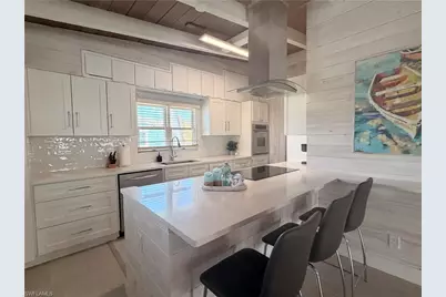 370 Bayland Rd, Fort Myers Beach, FL 33931 - Photo 10