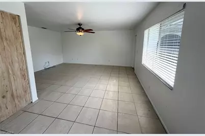 929 SE 24th Ave #A, Cape Coral, FL 33990 - Photo 6