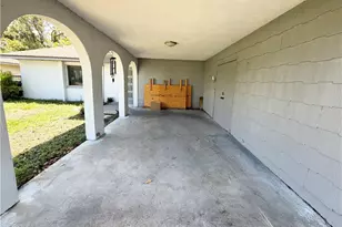929 SE 24th Ave, Cape Coral, FL 33990 - Photo 10