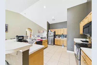 1858 Marlboro Ln, Lehigh Acres, FL 33972 - Photo 4