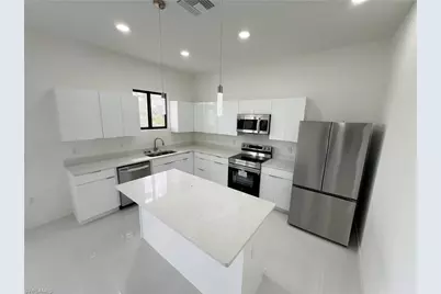 2113 NW 41st Ave, Cape Coral, FL 33993 - Photo 6