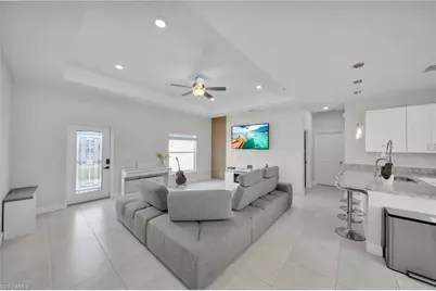 405 NW 10th St, Cape Coral, FL 33993 - Photo 14