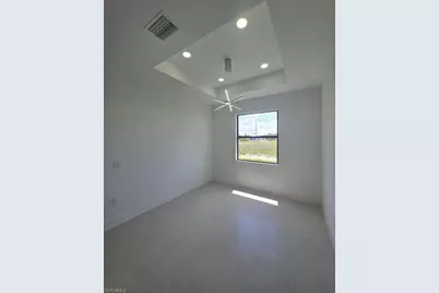 710 Godwid Ave S, Lehigh Acres, FL 33974 - Photo 4