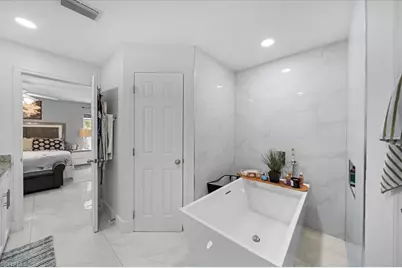 22 Nelson Rd S, Cape Coral, FL 33991 - Photo 32