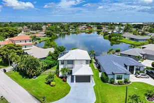 8355 Coral Dr, Fort Myers, FL 33967 - Photo 4