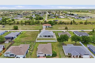 4129 NE 14th Pl, Cape Coral, FL 33909 - Photo 24