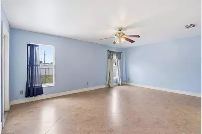 4129 NE 14th Pl, Cape Coral, FL 33909 - Photo 12