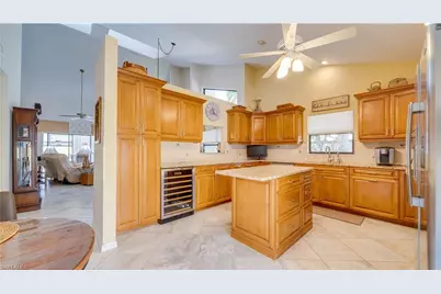 5480 Harbour Castle Dr, Fort Myers, FL 33907 - Photo 4